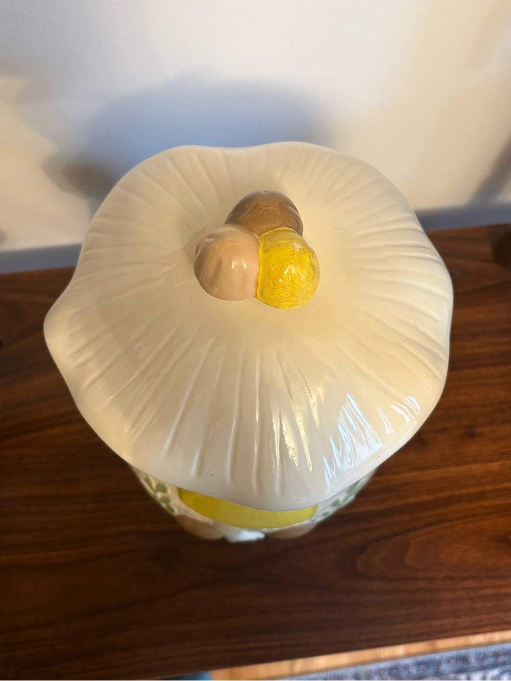 Vintage Arnels Mushroom Ceramic canister - Picture 2 of 5